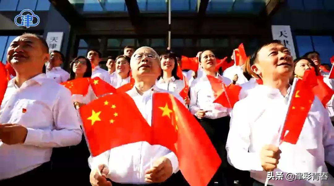 退役军人用军礼向祖国深情,不忘初心有战召必回