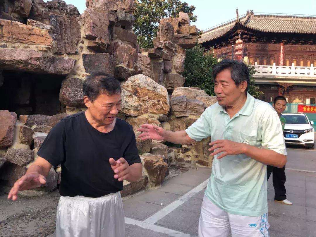 「人物」这位宝应籍老人，是国际有名的现代“手搏之父”