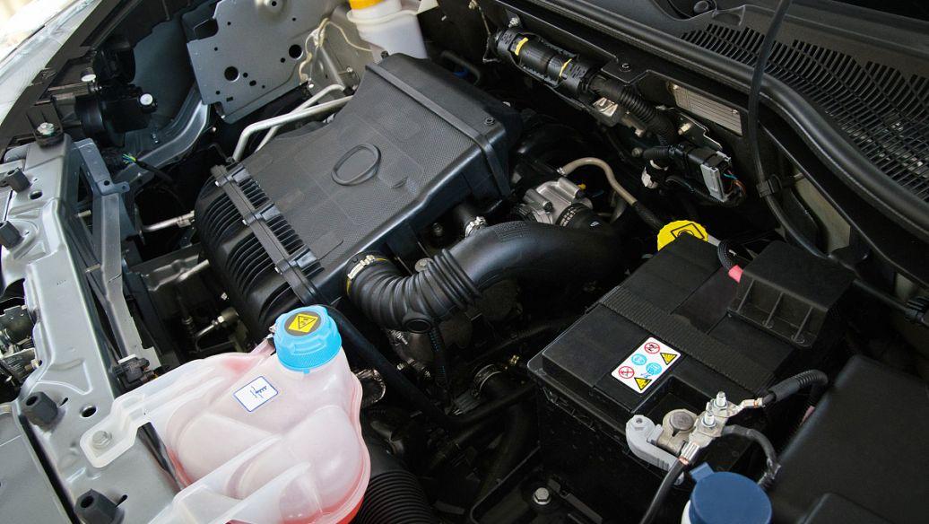 车子启动不了打不着火打什么电话,车子启动不了打不着火冒烟