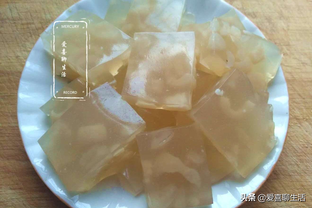 怎么做清澈透明的猪皮冻,如何做有嚼劲的猪皮