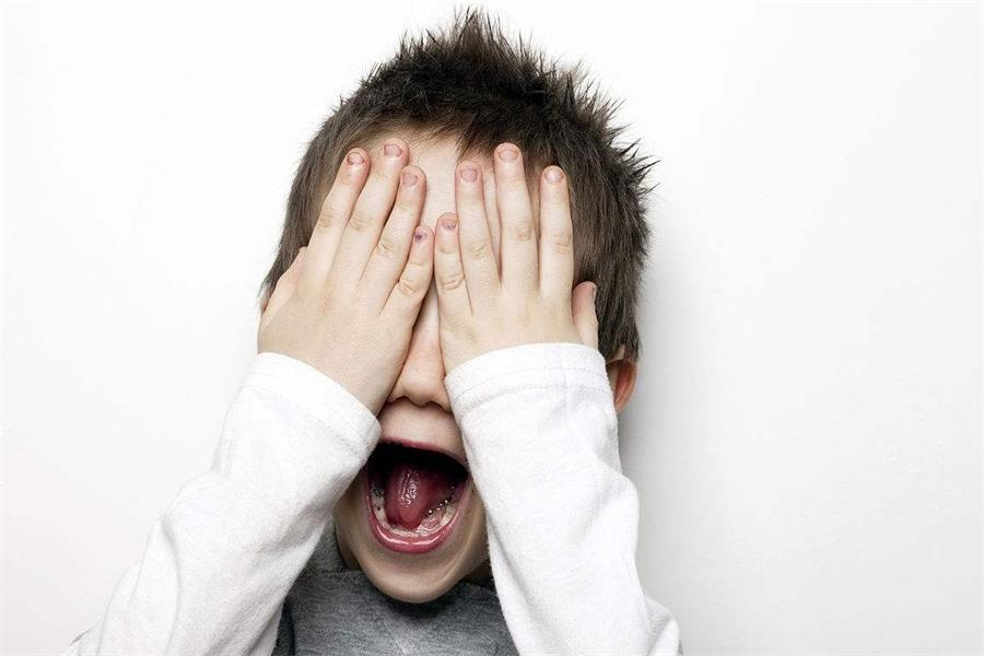 自来熟的孩子性格怎样培养,孩子自来熟怎么办