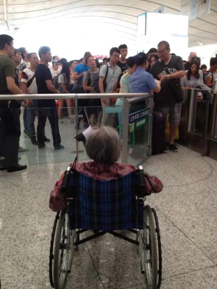 食道癌晚期临终啥状况,食道癌手术后恢复状况