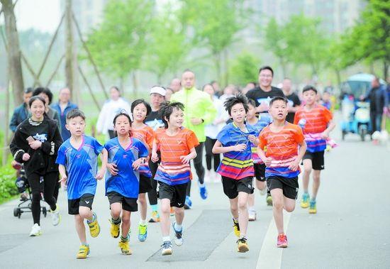 成都向东四川向南,成都向东重庆向北