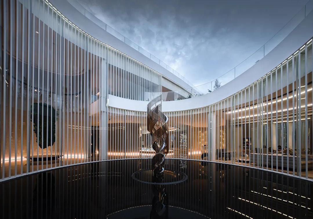 光谷中央公园对比旭辉千山凌云,武汉光谷旭辉千山凌云一期