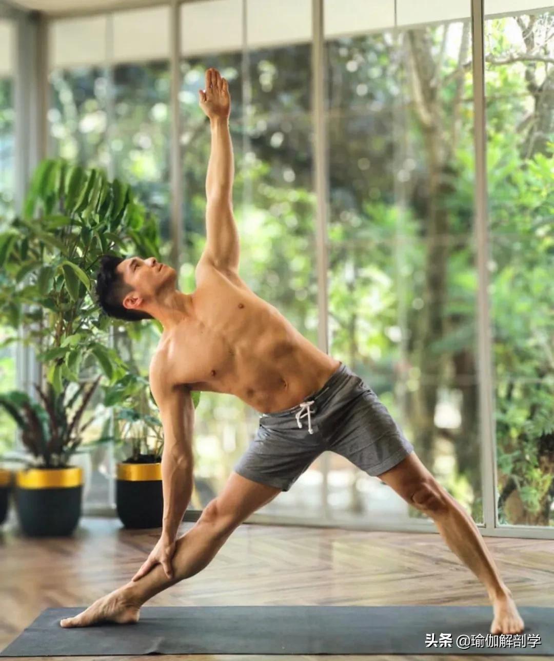 练瑜伽的男人的特点,经常练瑜伽的男人会有什么好处