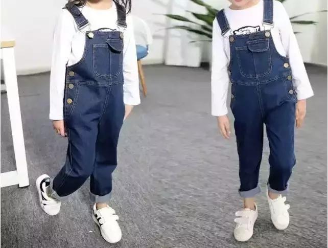 幼师提醒夏天千万别给孩子这样穿,幼儿园夏季穿衣误区提醒