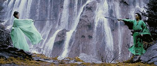 93年前的中国武侠片鼻祖，徐克大胆拍成邪典片，却成武侠片绝响