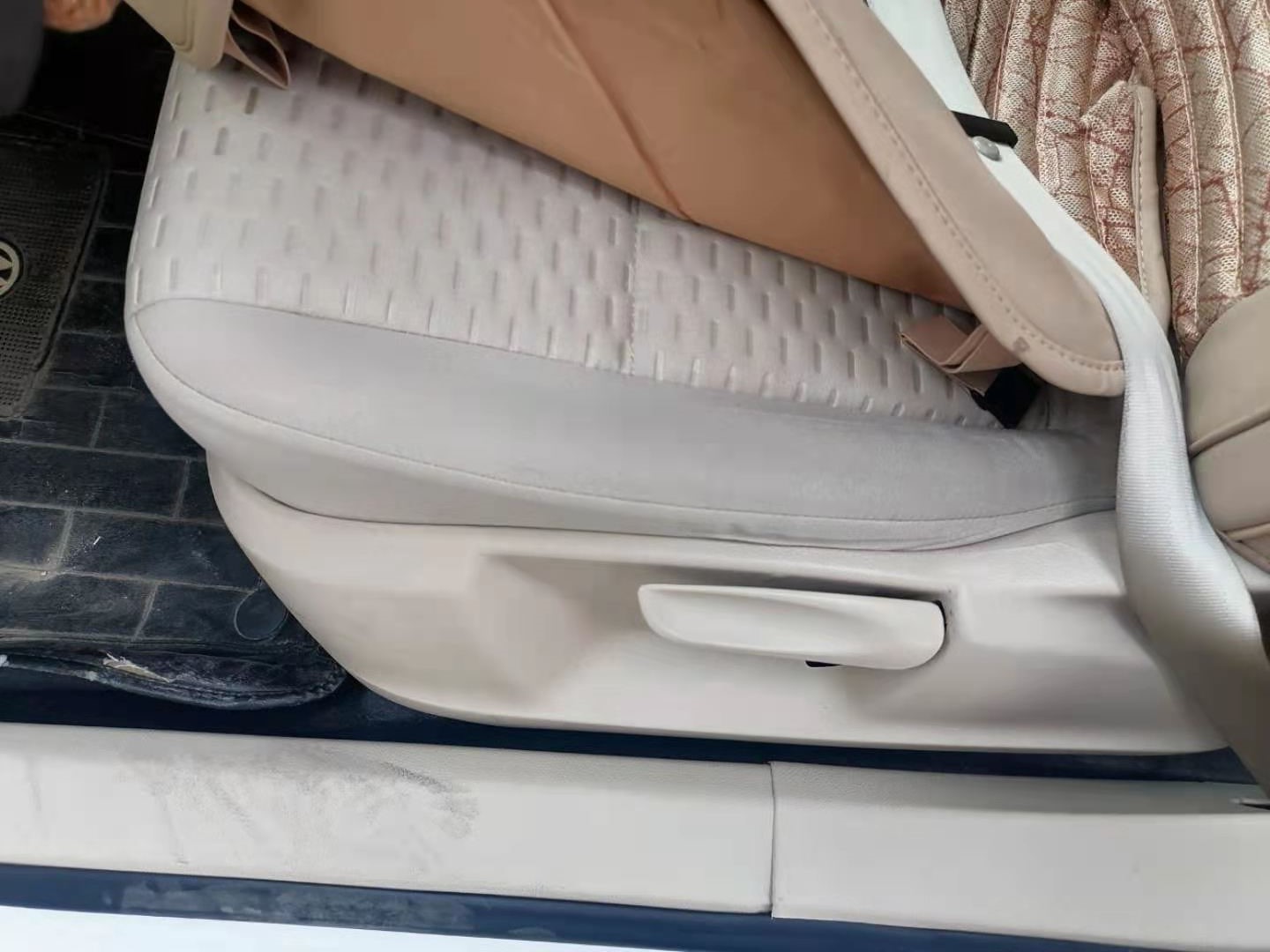 10年大众途观1.8t二手,12年大众途观1.8t手动挡缺点