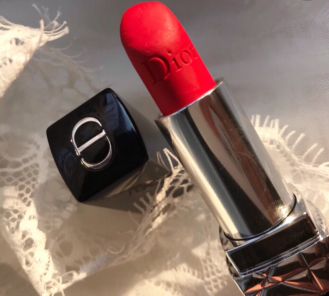迪奥999和mac316口红差距大吗,迪奥最值得买的5个包包