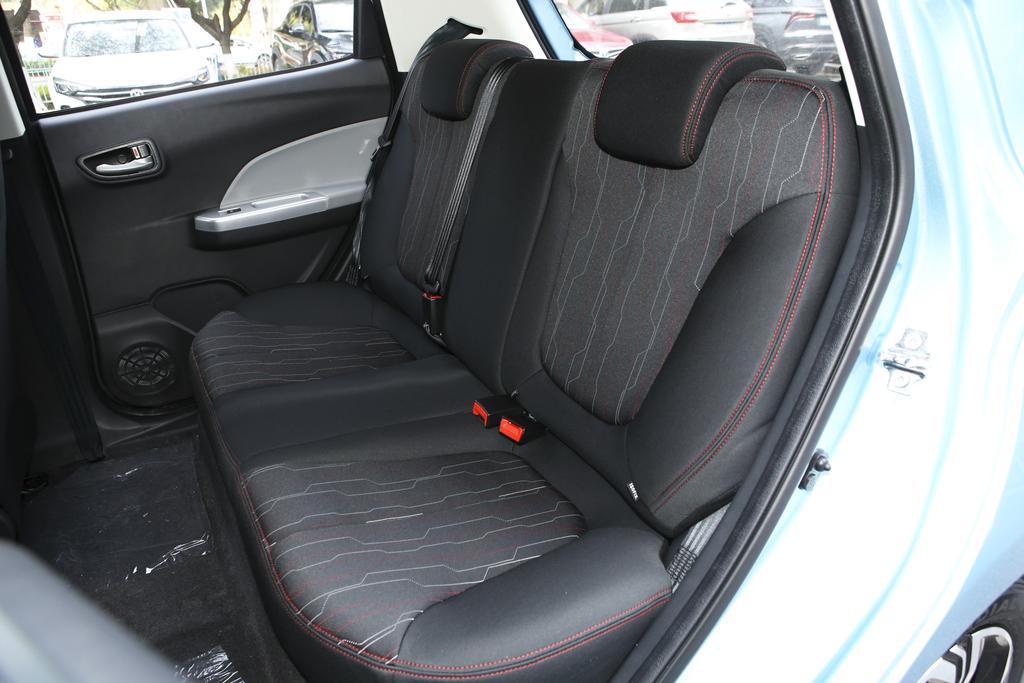 奔奔e-star混动版,奔奔e-star国民版现车