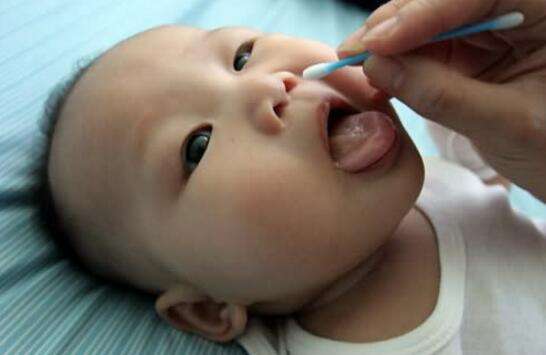 月嫂吐露婴儿各种常见问题大揭秘,月嫂应该知道宝宝为什么哭么