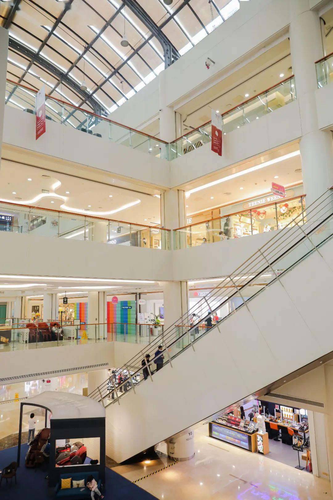 不看血亏！5.9折的克拉钻、买正装送正装的YSL，成都就这儿有