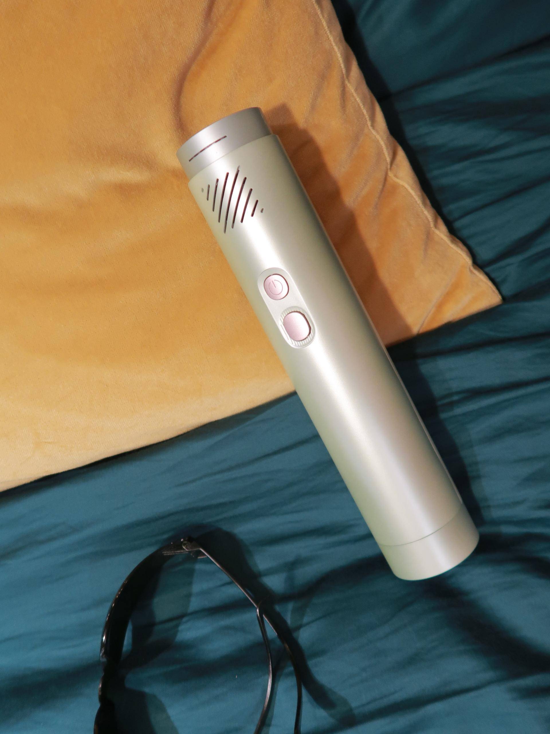 女生便携式迷你脱毛仪,迷你随身脱毛仪