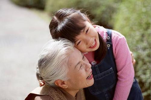 被老人惯坏的孩子父母该怎么办,被爷爷奶奶惯坏的孩子如何教育