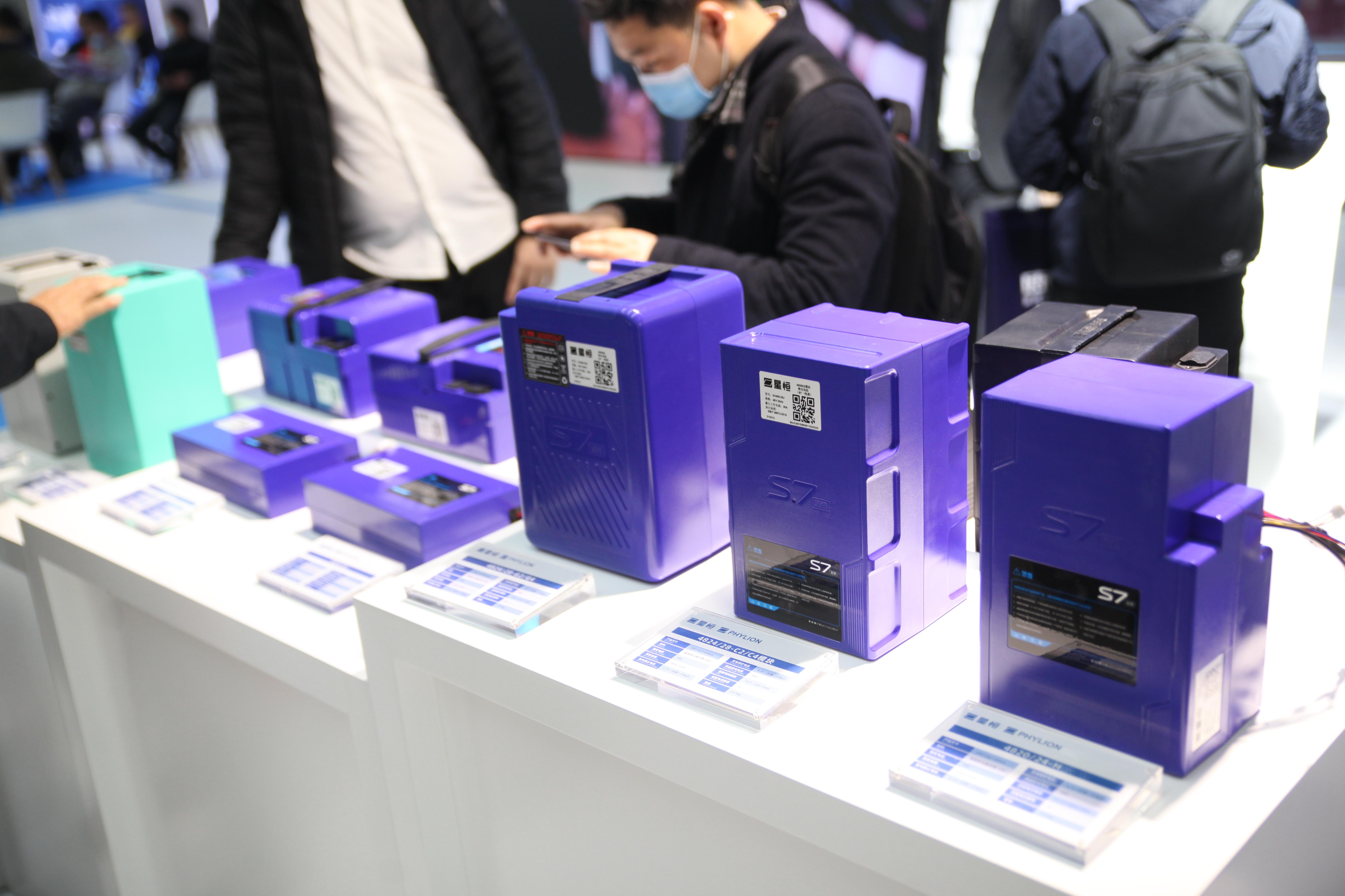 外卖锂电池使用寿命 (星恒4812锂电池欠压保护如何解决)