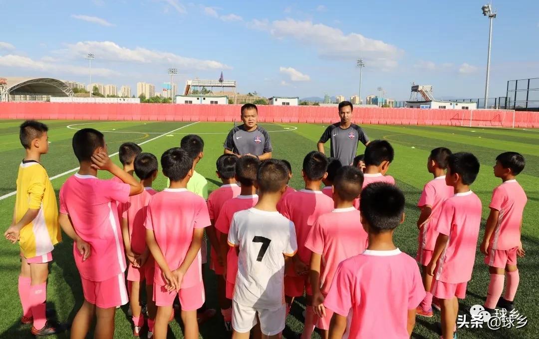 姊呭窞鎸煄闈掕鏈堣禌,鑱屼笟姊槦瓒崇悆闈掕