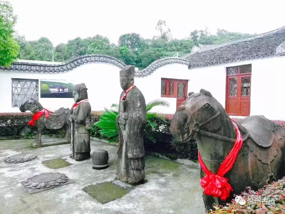 千年古村平阳县鸣山村古城夜景,平阳昆阳鸣山古村落