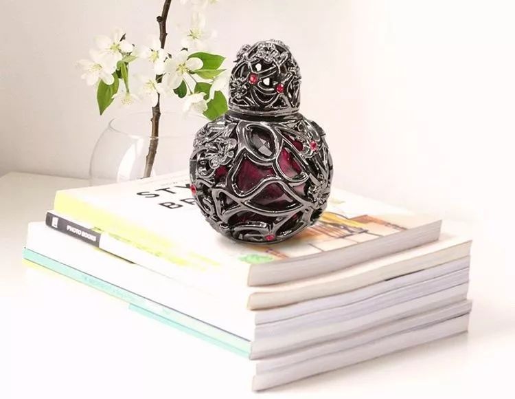 迪拜机场弥漫的香水叫什么名,迪拜香水哪里买最好