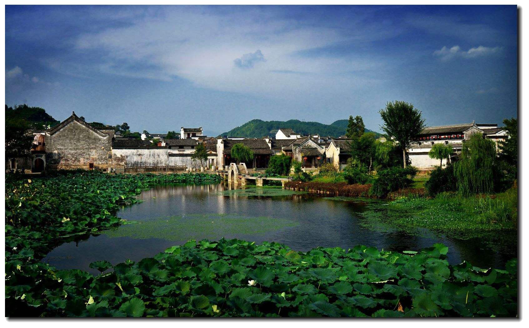 国内最值得去的11个古镇,中国的哪些著名的古镇好玩
