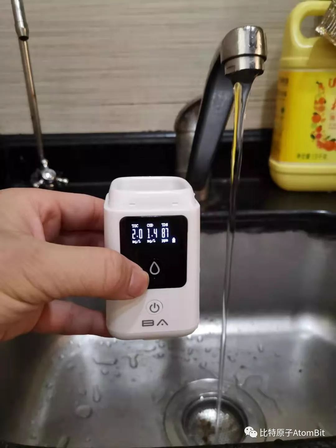 各种纯净水测试,三款纯净水水质测试真相大白