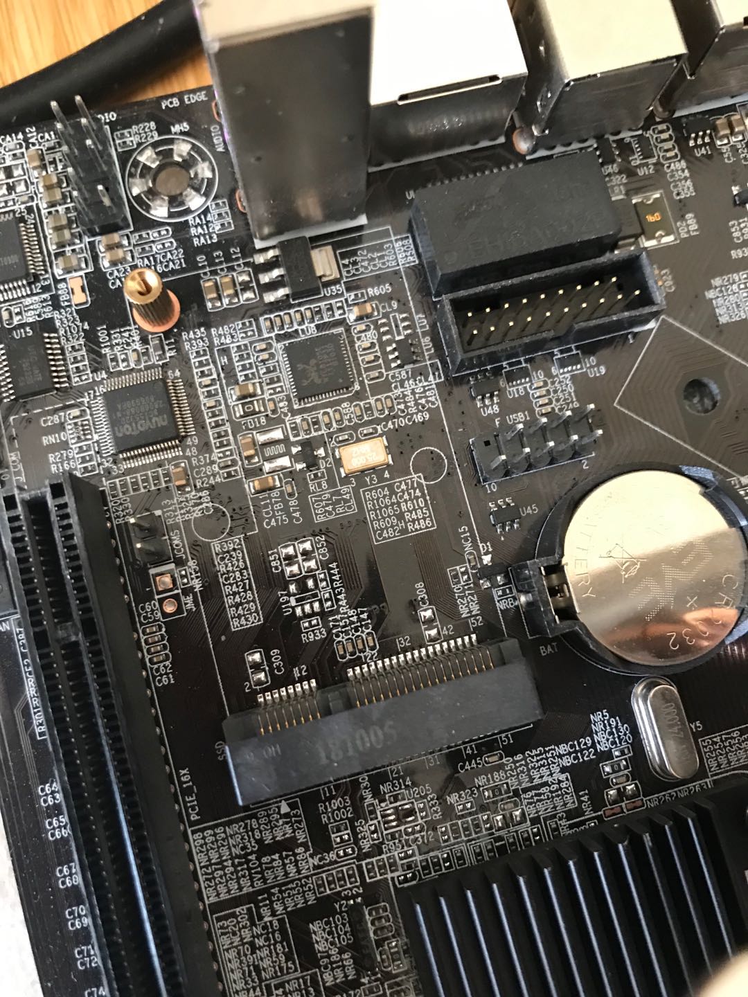 英特尔酷睿i58250u的电脑是多少钱,英特尔8480cpu