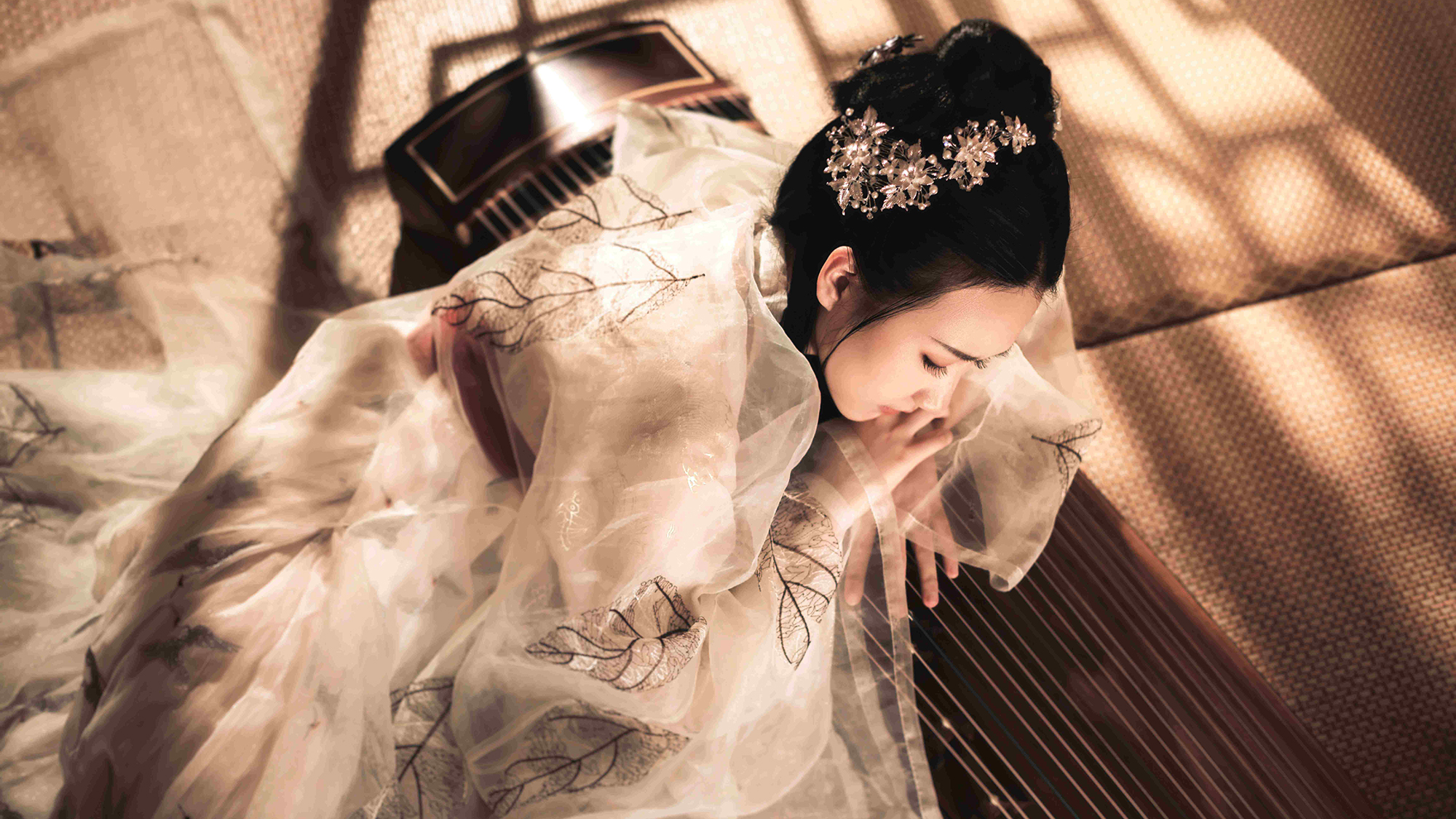 古筝琶音的正确弹奏方法,古筝4和7的正确弹奏方法视频