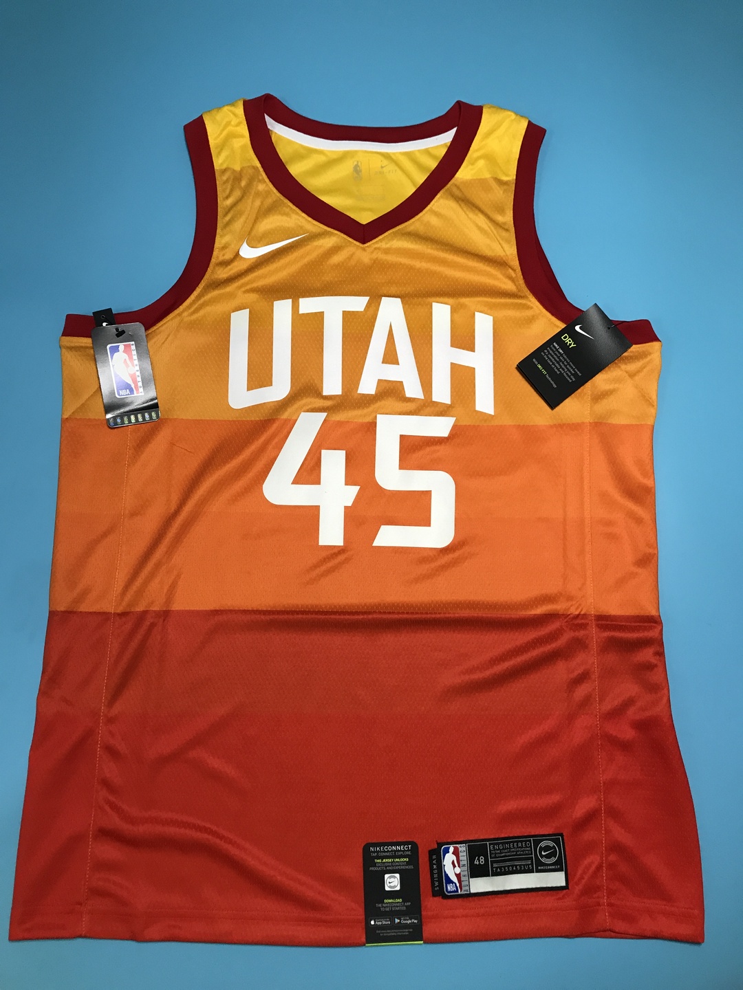 如何购买合适球衣,如何区分正品球衣