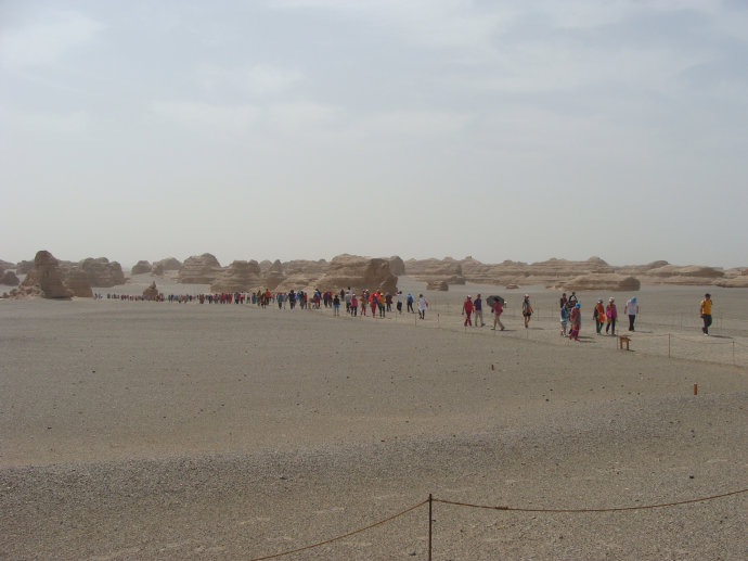 敦煌雅丹魔鬼城景观,大西北七彩丹霞地貌风景绝美震撼