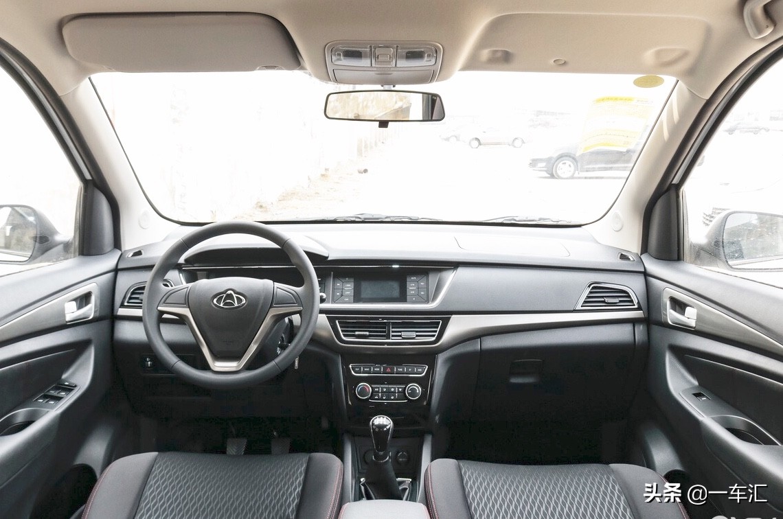 不到5万元的长安欧尚A600，网友：这车到底是微面，还是家用MPV