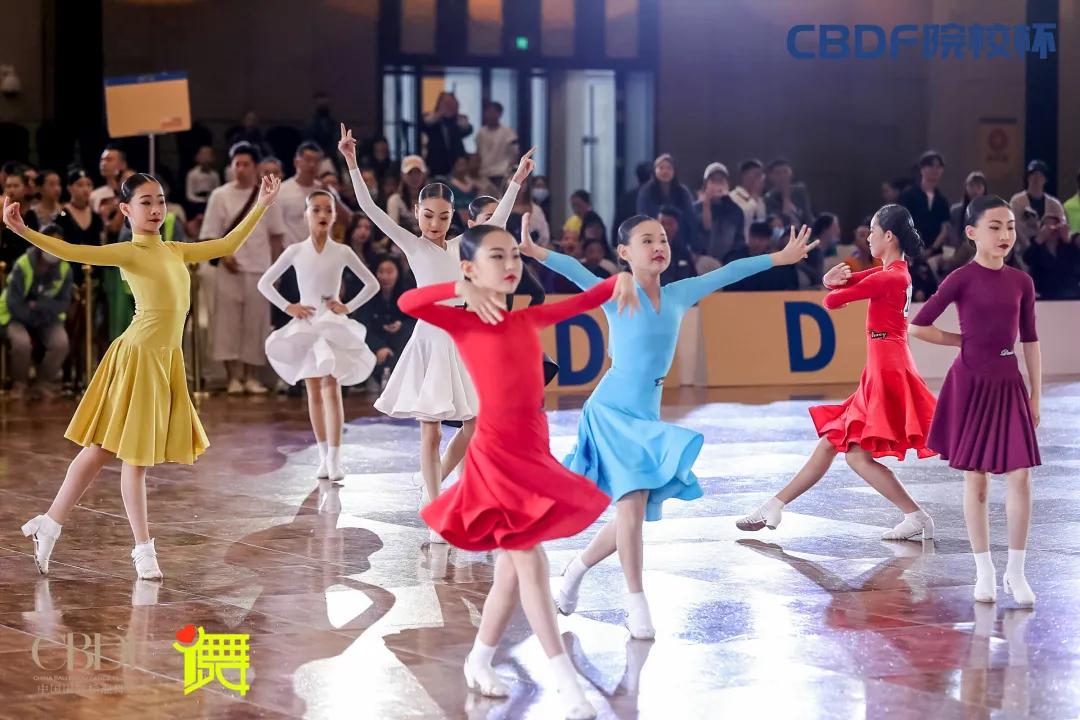 5天时间，3座城市，3场赛事！这是国标人的“硬核”假期