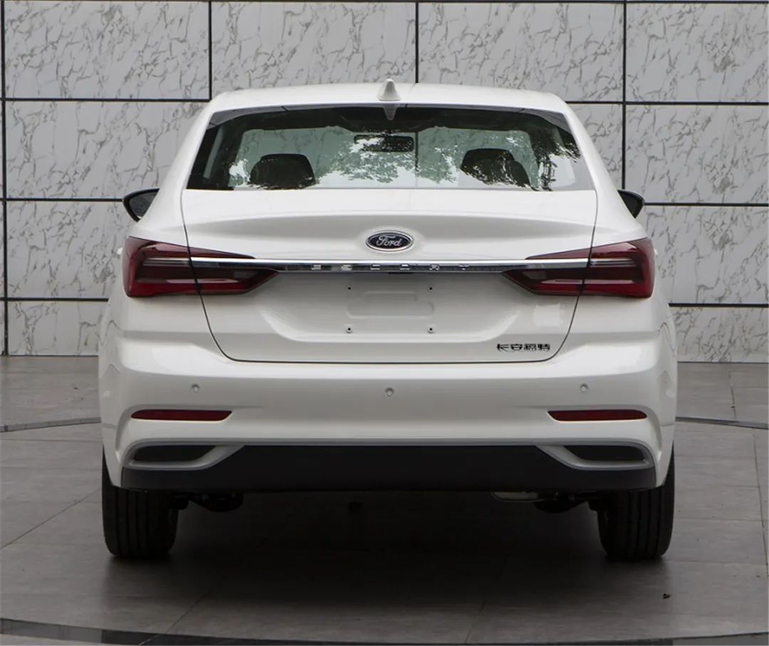 年轻人来过目一下，这4款新车喜欢吗？...丨今日车闻