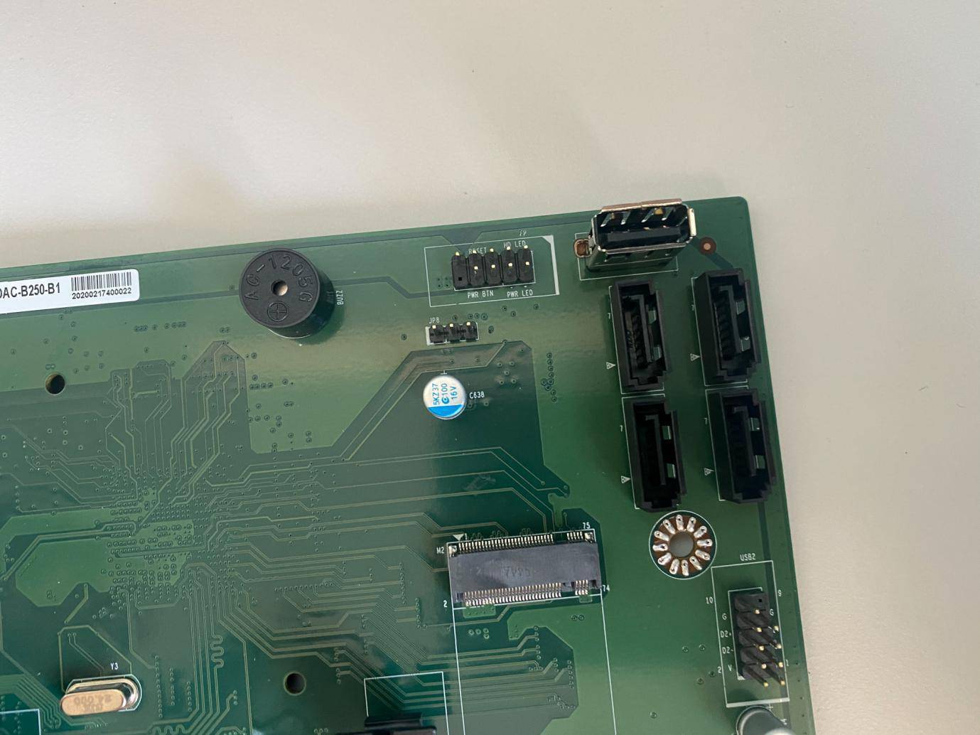 cpu安装在主板上还能拿下来吗,电脑换了主板和cpu需要重装系统吗