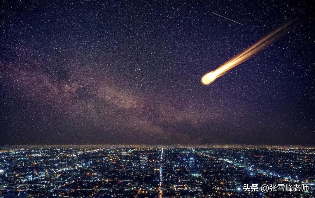 如果去掉你身边的各种材料，你就只能光溜溜地飘在空中发抖...