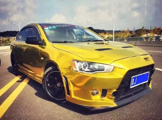 街霸三菱翼神改装,三菱evo街霸改装