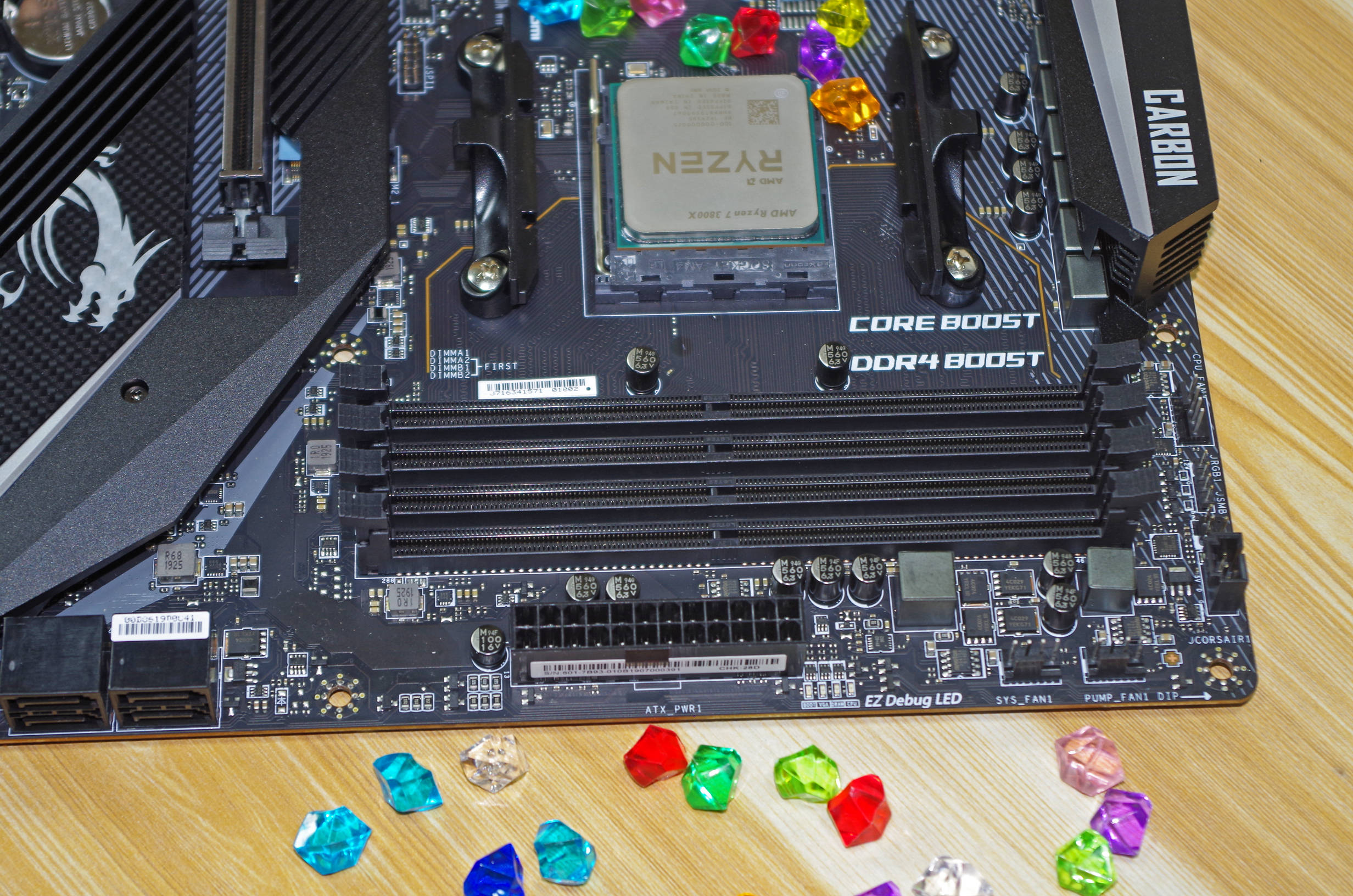 pcie插固态会占用显卡的通道么,pcie延长线对显卡性能测试