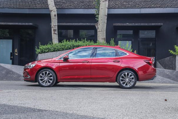 新威朗1.5t加92还是95好,别克威朗三缸加cvt