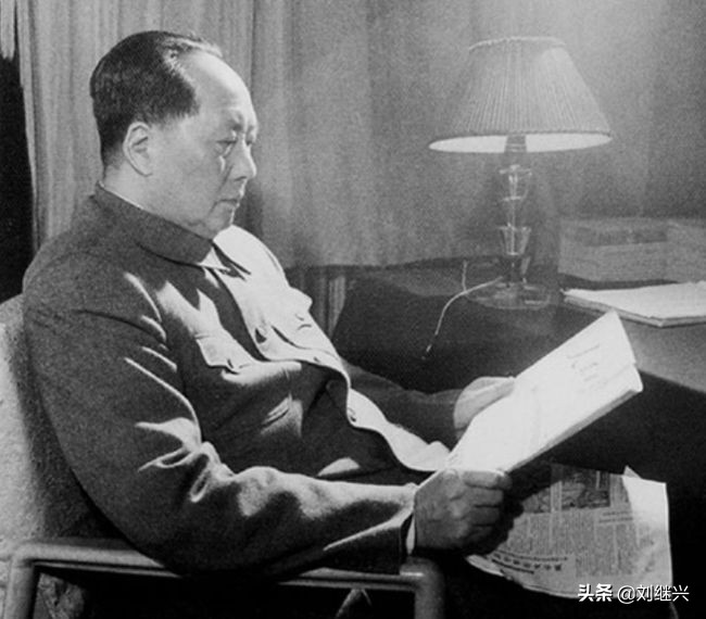 他是毛主席的堂弟，身高近两米，被打成“贪污犯”后才暴露了身份