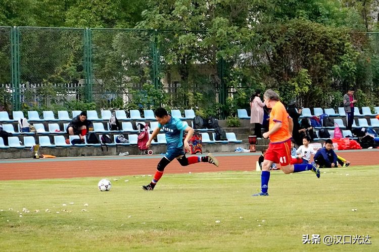 武汉足球运动员蔡晟,武汉足球名宿蔡晟