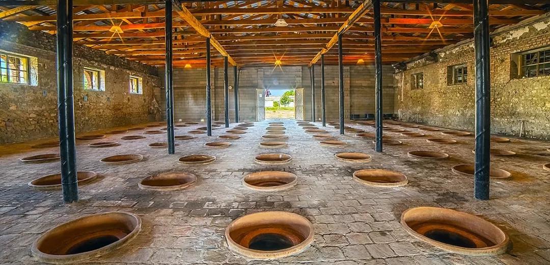 格鲁吉亚什么红酒最好,格鲁吉亚红酒怎么来的