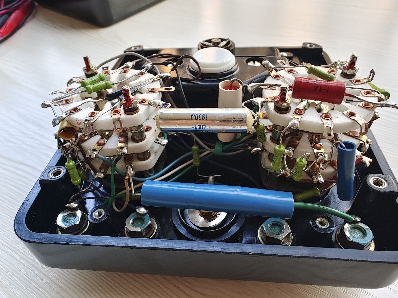 无线电爱好者的第一块表！曾经的一代王者500万用表的前世今生