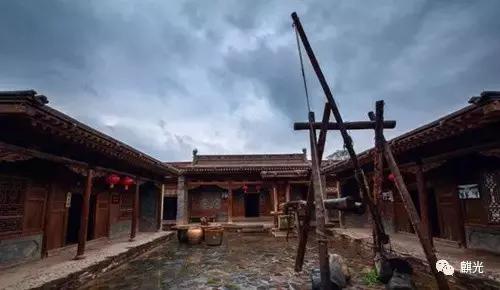 一个家族的百年史解析,家族往事的故事