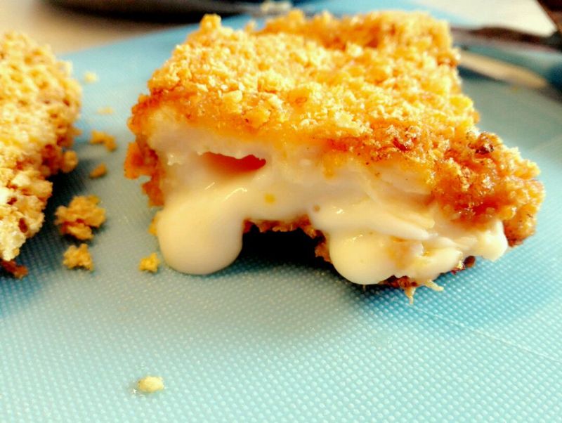 小吃街上特别火的五款炸鸡排配方,好吃的炸鸡排配方