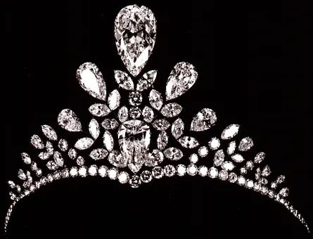 身家上亿的她，做了一辈子“公主梦”，最后人财两空