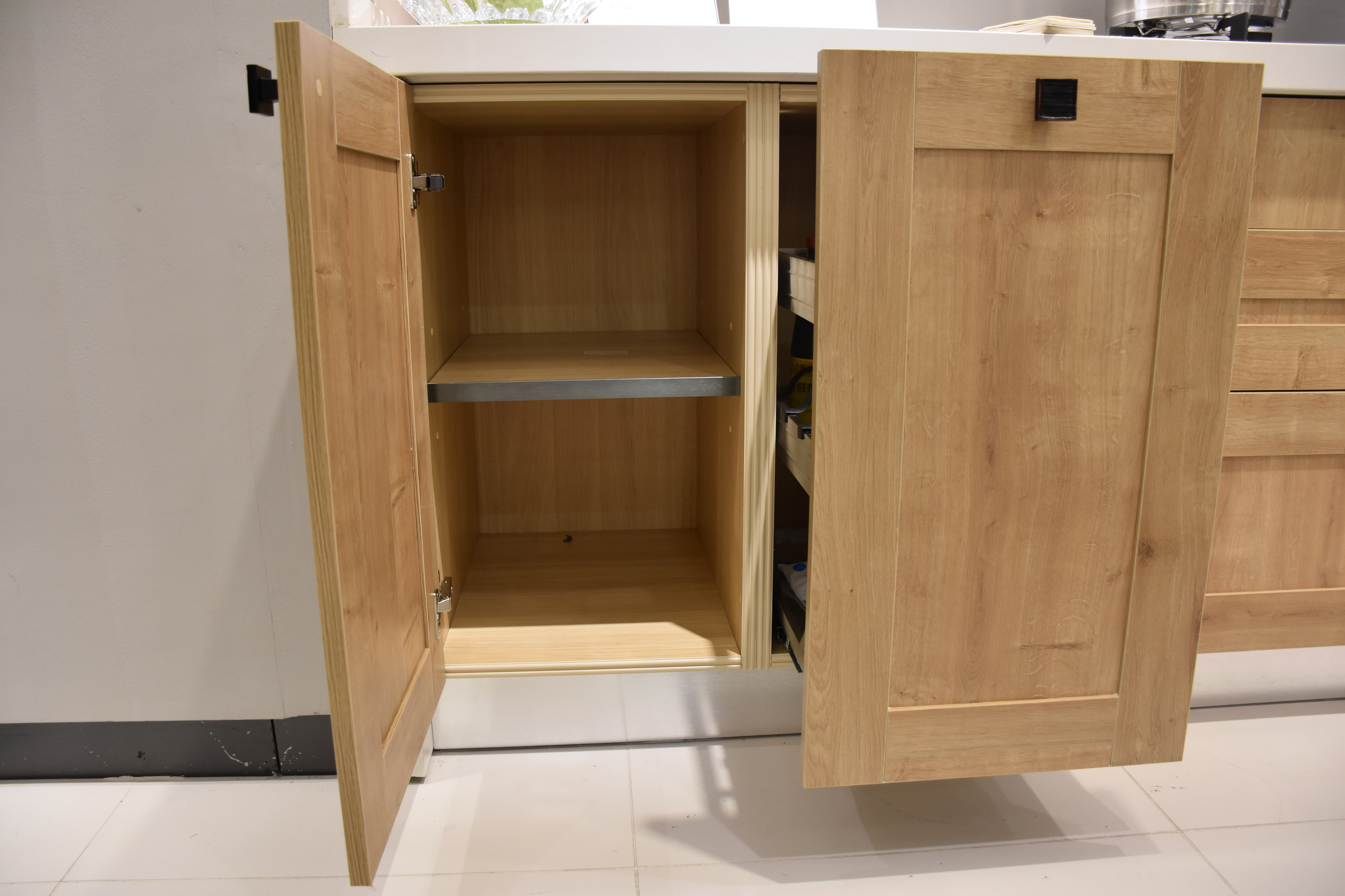 房子装修橱柜怎么弄,房子装修橱柜什么时候装比较好