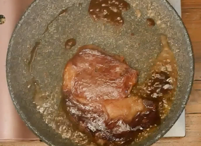 第一次尝试家庭版牛排效果不错,八分钟超长家庭版牛排入门攻略