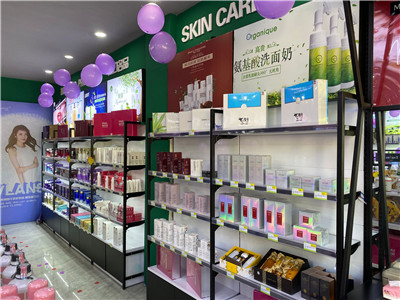 开化妆品店投资多少合适,开化妆品加盟店多少钱啊