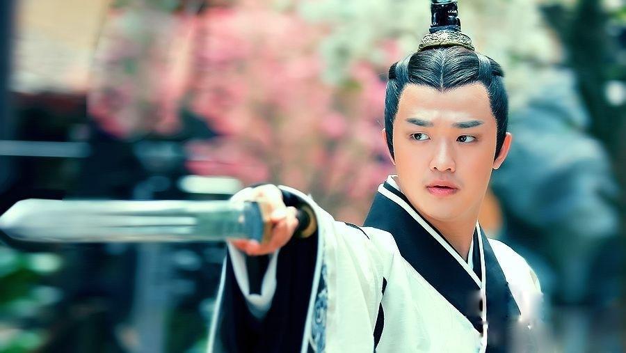 刘贺被废后为什么生活还很富裕,刘贺被废后谁当了皇帝