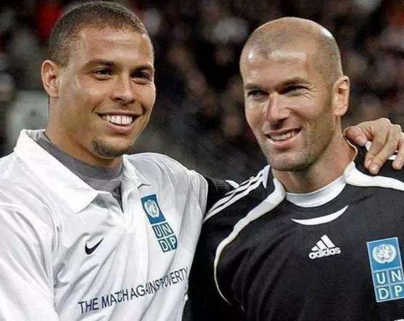 外星人罗纳尔多和梅西谁厉害,外星人罗纳尔多和齐达内