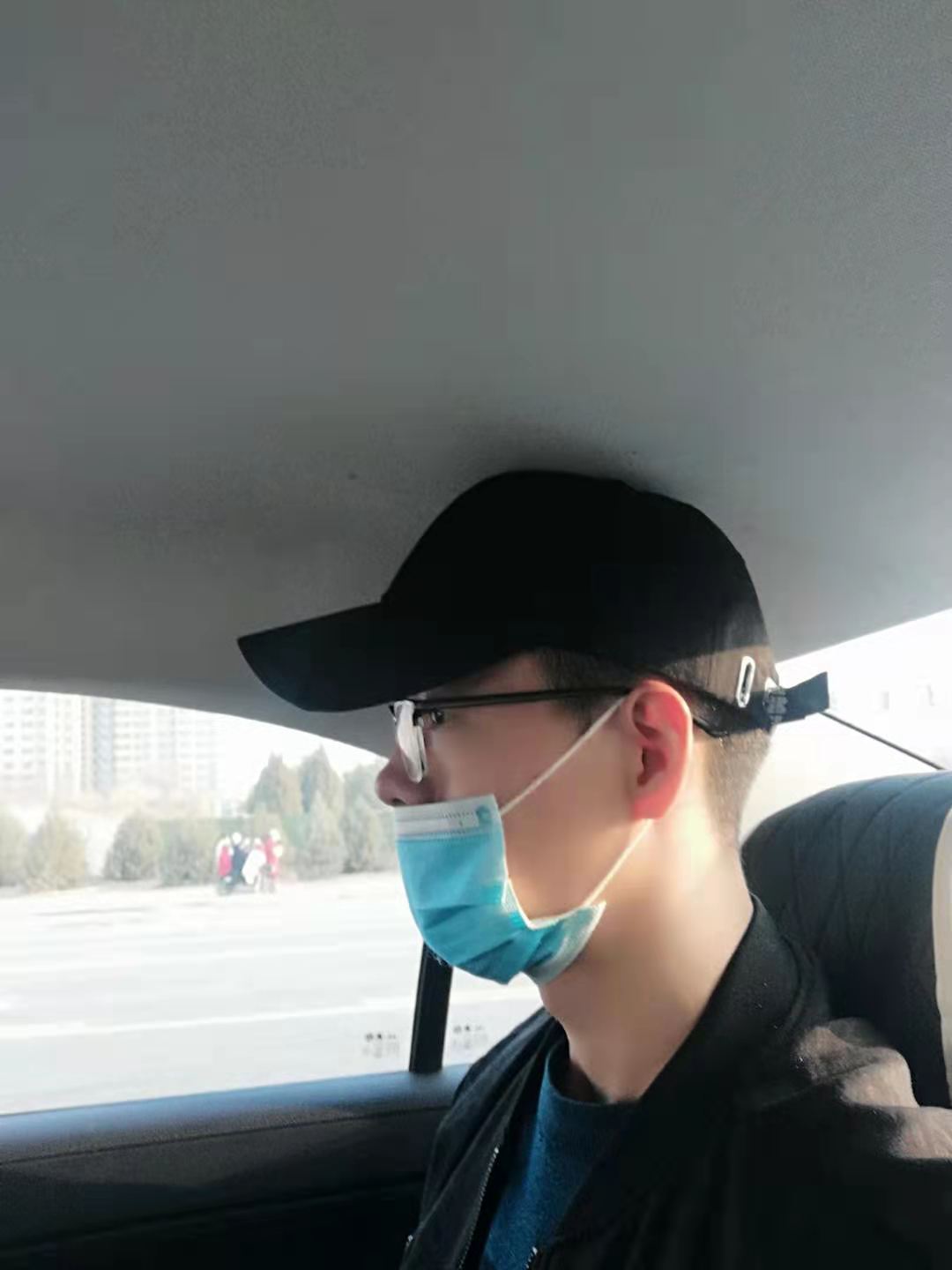 经济耐用省油的车桑塔纳,一万公里的新桑塔纳的优缺点