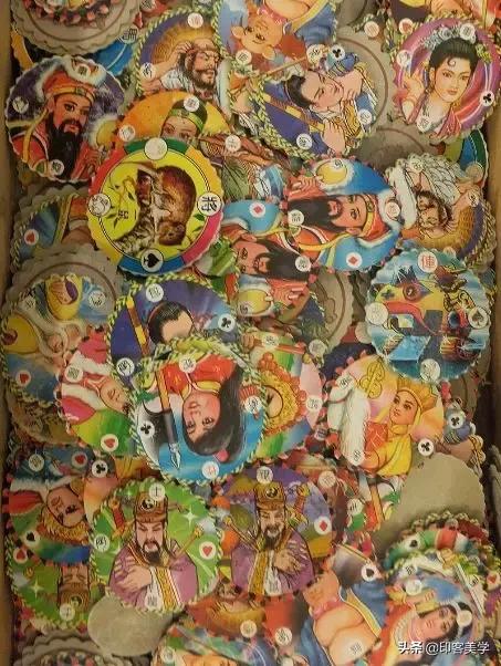 哪吒还是小丸子，魔法士还是牛奶糖，大陆和台湾童年有何不同？